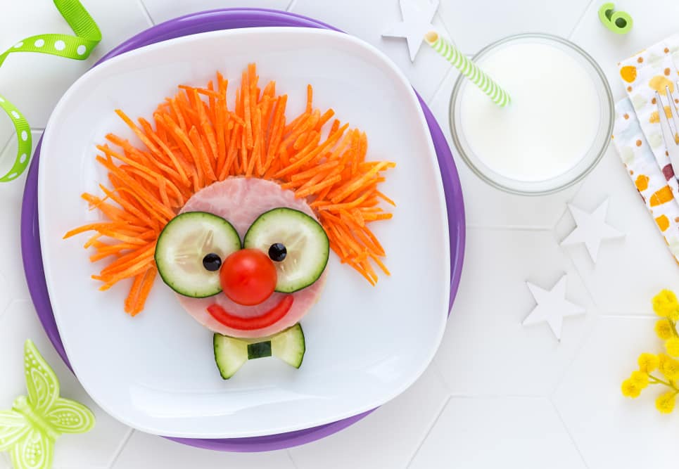 Fun,Food,For,Kids,-,Cute,Smiling,Clown,Face,On